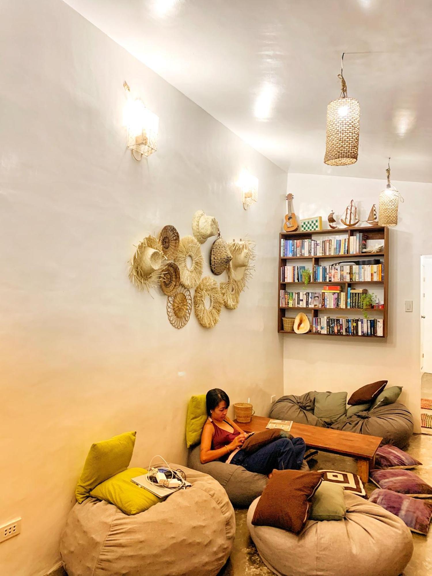 Jaydy Hostel جنرال لونا المظهر الخارجي الصورة